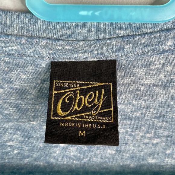 OBEY Graphic Logo Crewneck T-Shirt Heather Blue Short Sleeve USA Baddie Size M - Picture 7 of 10